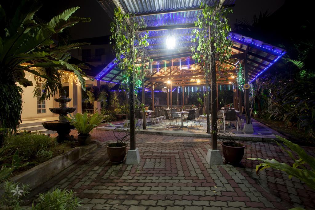 Hotel Seri Malaysia Johor Bahru Exterior photo