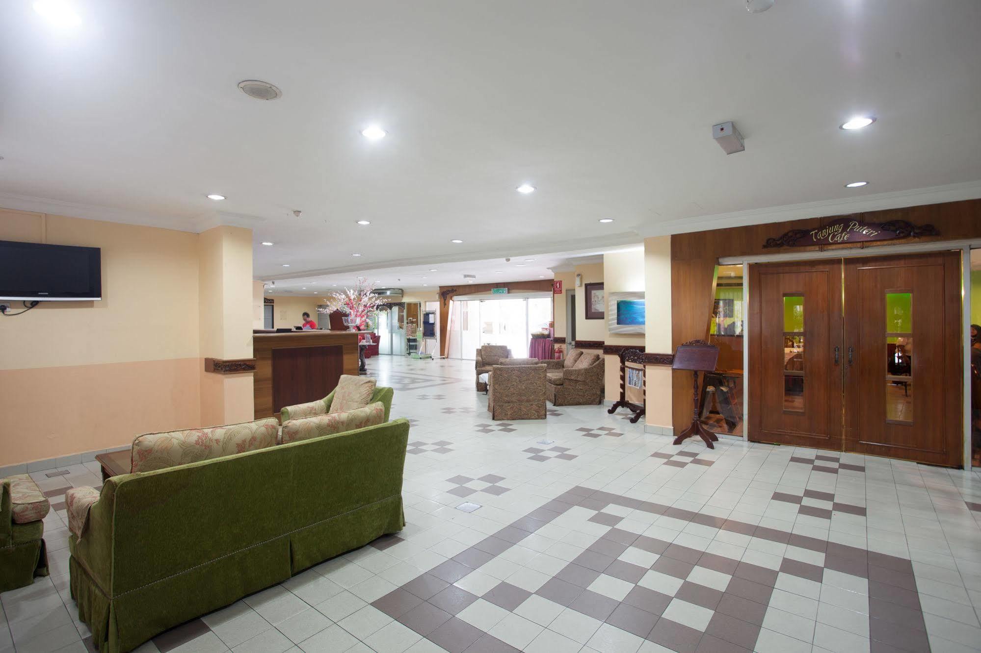 Hotel Seri Malaysia Johor Bahru Exterior photo